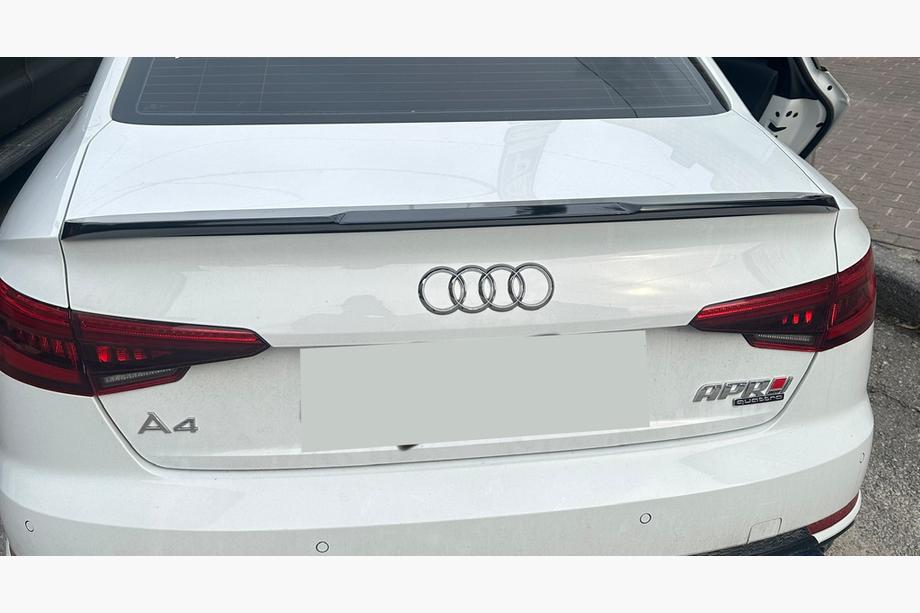Audi A4 B9 2015-2024 Spojler Lip (1234 Upgrade, Czarny) Image