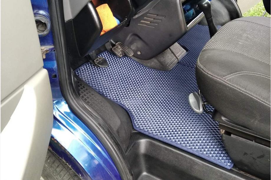 Volkswagen T4 Transporter 1990-2003 Dywaniki EVA (Niebieskie) Image