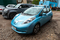 Nissan Leaf 2010-2017 Bagażnik dachowy na gładki dach (chrom, para) zdjęcia 8