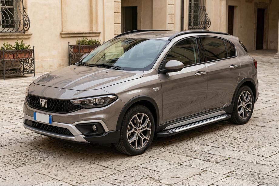 Fiat Tipo Cross 2021- Progi Boczne Line (2 szt., Aluminium) Image