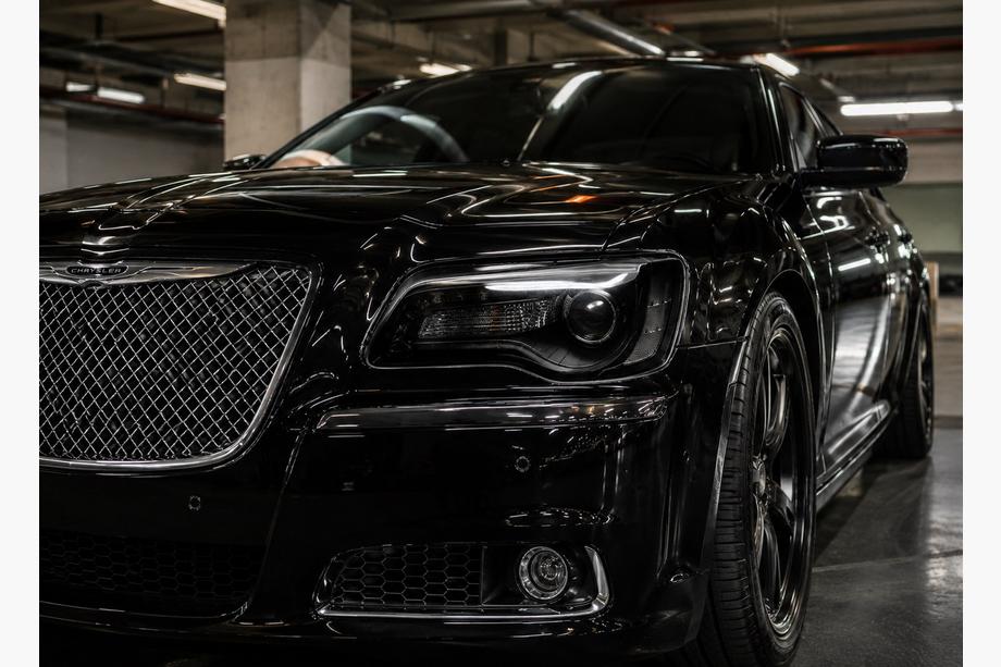 Chrysler C300 2011-2023 Reflektory przednie Black Edition (2 szt.) Image