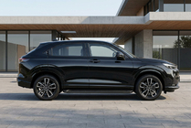 Honda HR-V 2021- Progi Boczné Allmond Black (2 szt., Aluminium) zdjęcia 1