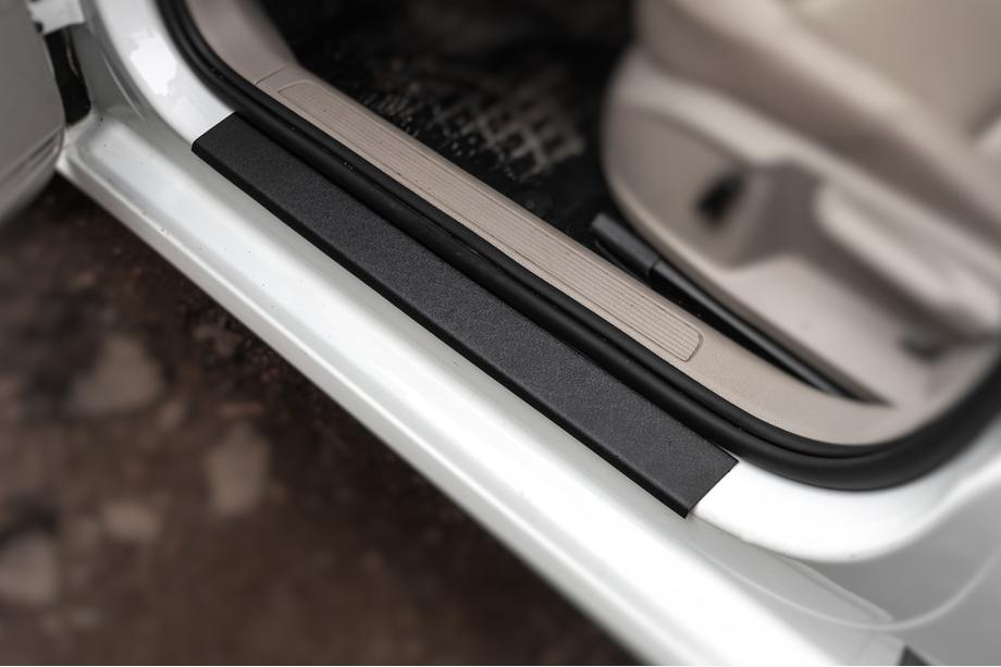 Volkswagen Golf 7/E-Golf 2012-2020 Nakladki progowe ABS DDU (4 szt, plastik) Zdjęcia 1