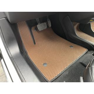 Dywaniki EVA (2012-2021, ceglane) Tesla Model S 2012– zdjęcia 2