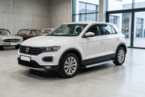 Volkswagen T-Roc 2017-2025 Progi Boczne Maya V2 (2 szt., Aluminium) zdjęcia 1