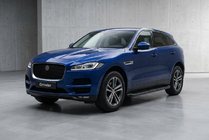 Jaguar F-PACE 2016- Progi Boczné Tayga Black (2 szt., Aluminium) zdjęcia 1