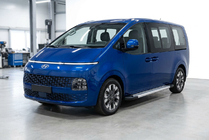 Hyundai Staria 2021- Progi Boczné Vision New Grey (2 szt., Aluminium) zdjęcia 1