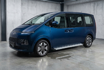 Hyundai Staria 2021- Progi Boczne Maya V2 (2 szt., Aluminium) zdjęcia 1