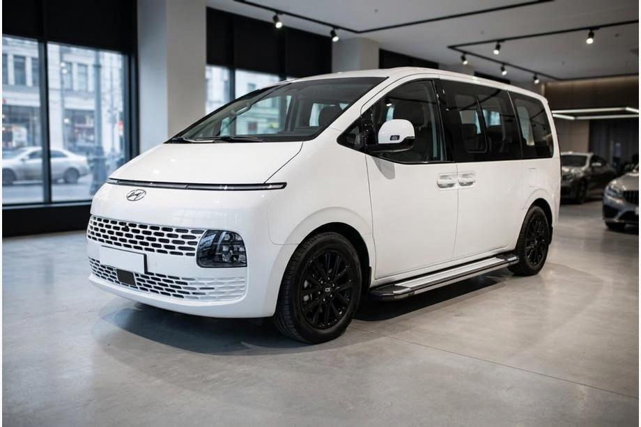 Hyundai Staria 2021- Progi Boczné Rainbow (2 szt., Aluminium) Image