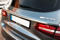 Mercedes GLC X253 2015-2022 Listwa chromowana nad tablicą rejestracyjną (stal nierdzewna) zdjęcia 1