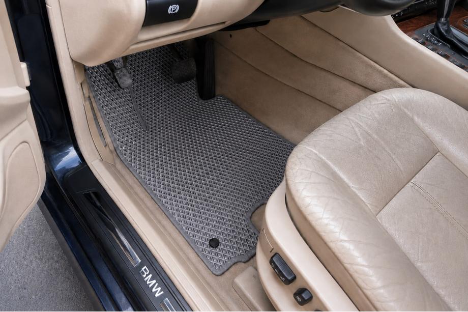 BMW 7 Series E38 1994-2001 Dywaniki EVA szare Image