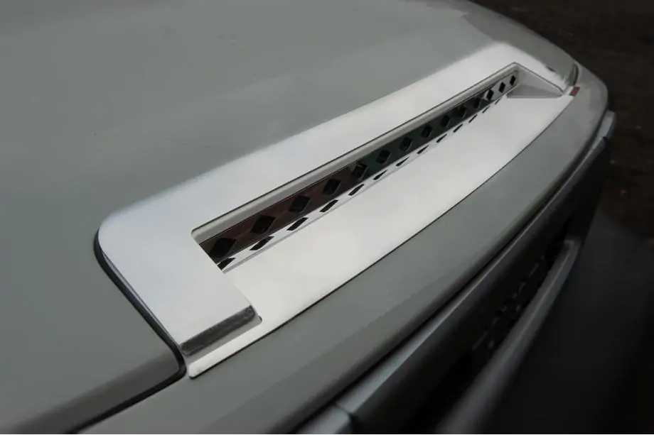 Toyota FJ Cruiser 2006-2022 Chromowane listwy maski (stal nierdzewna) Image