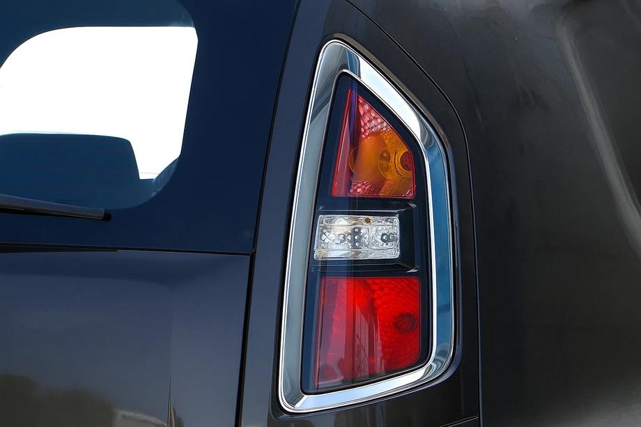 Kia Soul I 2008-2013 Chromowane nakładki na tylne lampy (2 szt, stal nierdzewna) Image