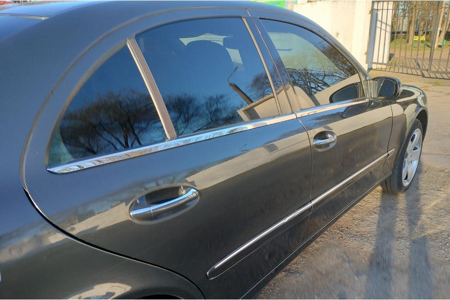 Mercedes E-class W211 2002-2009 Listwy Ozdobne Szyb Nierdzewne SD, Carmos - Stal turecka (4 szt.) Zdjęcia 12